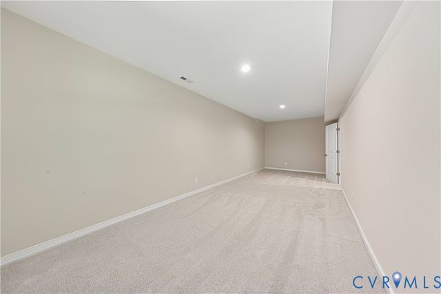 5365 Villa Green Ct, Providence Forge, VA 23140