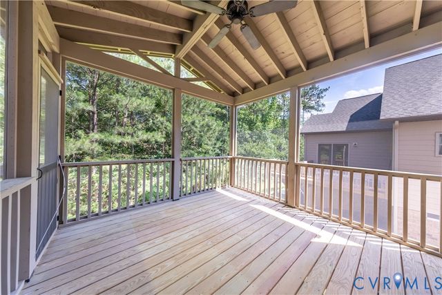 5365 Villa Green Ct, Providence Forge, VA 23140