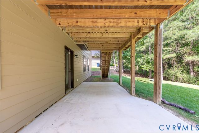 5365 Villa Green Ct, Providence Forge, VA 23140