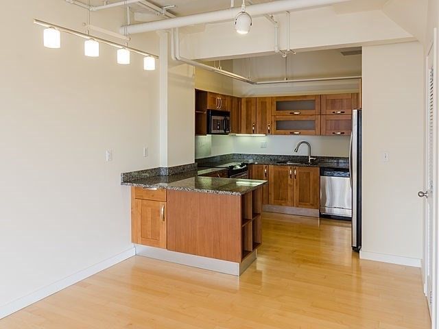210 South Street 4-4, Boston, MA 02111