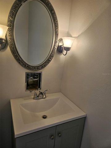 2700 BAYSHORE BOULEVARD 2B, Dunedin, FL 34698