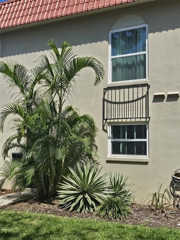 2700 BAYSHORE BOULEVARD 2B, Dunedin, FL 34698