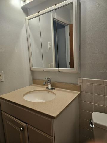 2700 BAYSHORE BOULEVARD 2B, Dunedin, FL 34698