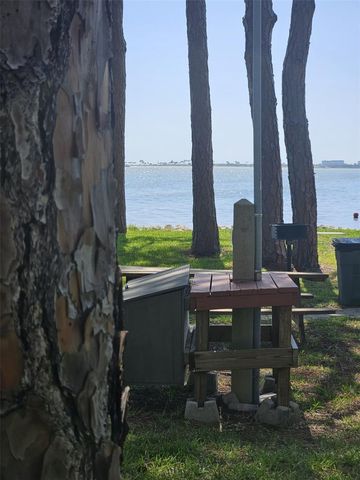 2700 BAYSHORE BOULEVARD 2B, Dunedin, FL 34698