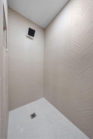 2583 Wexford Road, Columbus, OH 43221