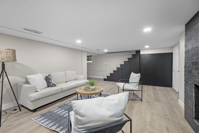 2583 Wexford Road, Columbus, OH 43221