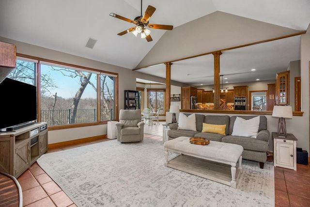 4852 Black Swan Drive, Shawnee, KS 66216