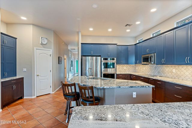 11770 N Copper Ridge Place, Tucson, AZ 85737