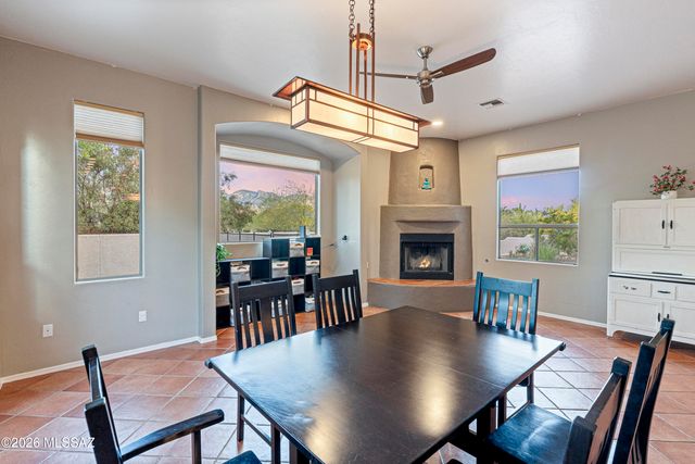 11770 N Copper Ridge Place, Tucson, AZ 85737