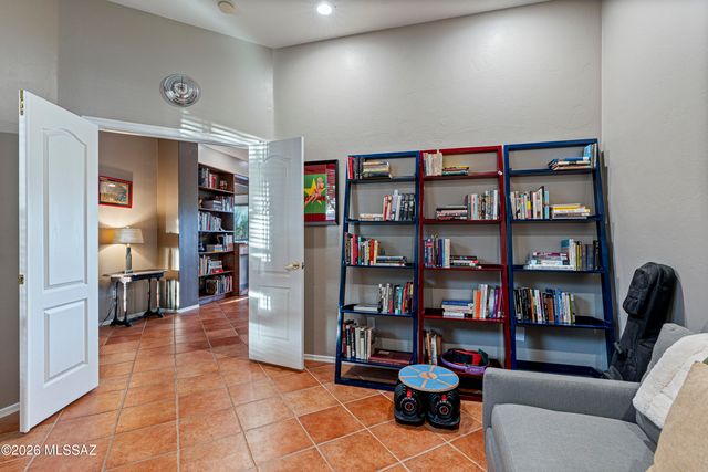 11770 N Copper Ridge Place, Tucson, AZ 85737