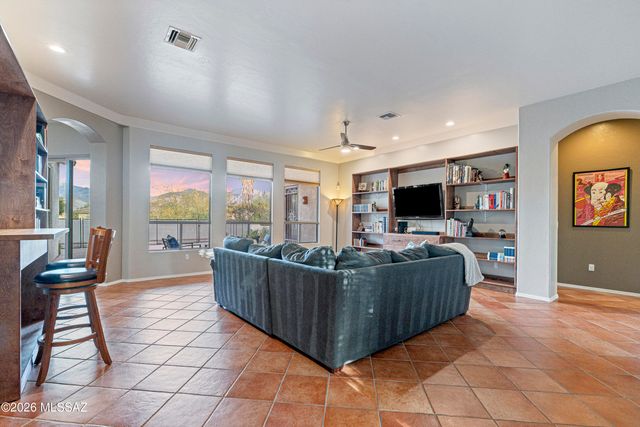 11770 N Copper Ridge Place, Tucson, AZ 85737