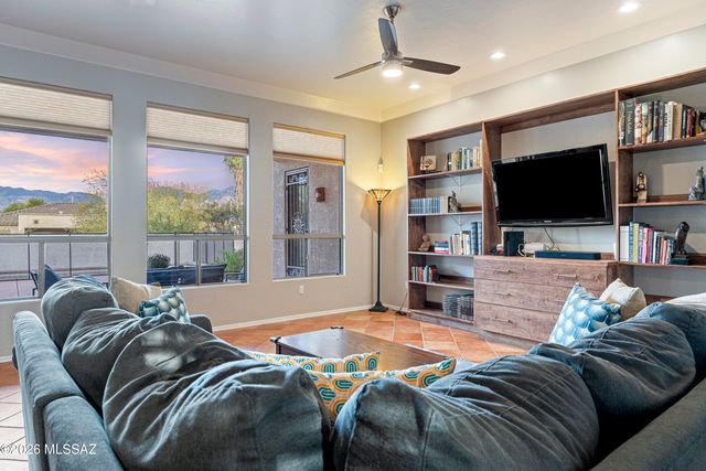 11770 N Copper Ridge Place, Tucson, AZ 85737