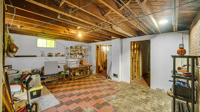 3315 Edison Street, Lake Station, IN 46405