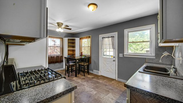 3315 Edison Street, Lake Station, IN 46405