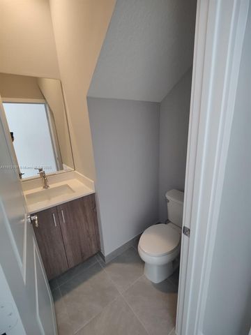 5860 AGOSTINO WAY 5860, Ave Maria, FL 34142