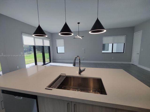 5860 AGOSTINO WAY 5860, Ave Maria, FL 34142