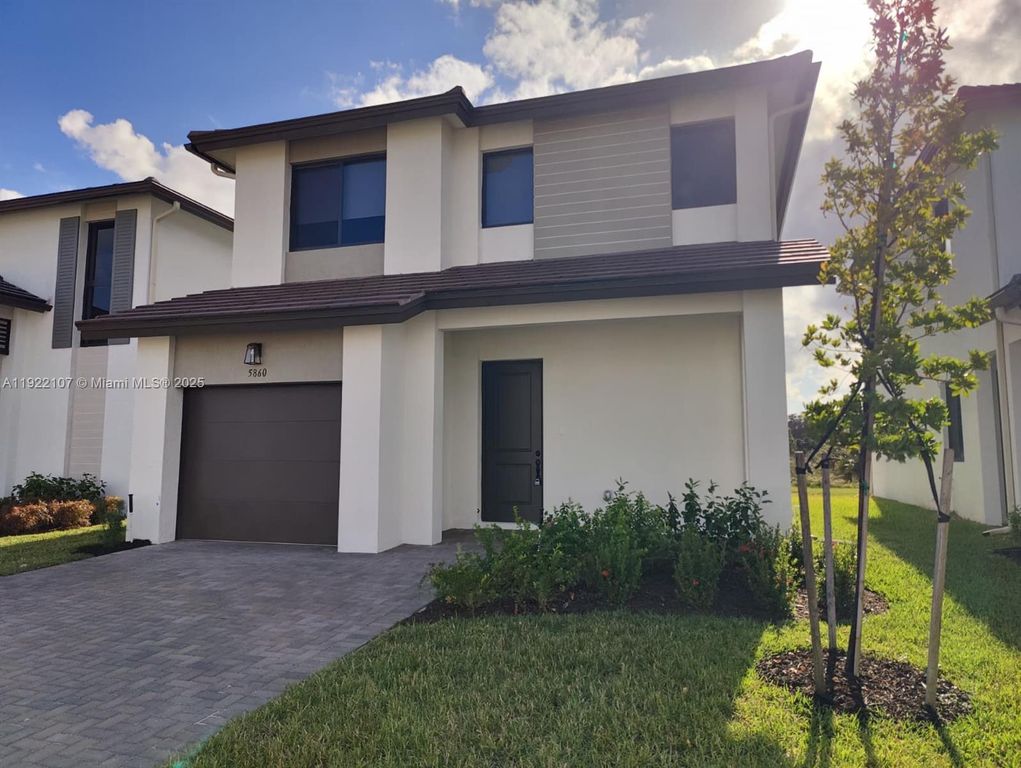 5860 AGOSTINO WAY 5860, Ave Maria, FL 34142