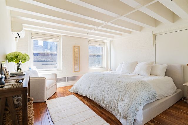 33 Commercial Wharf 33, Boston, MA 02110