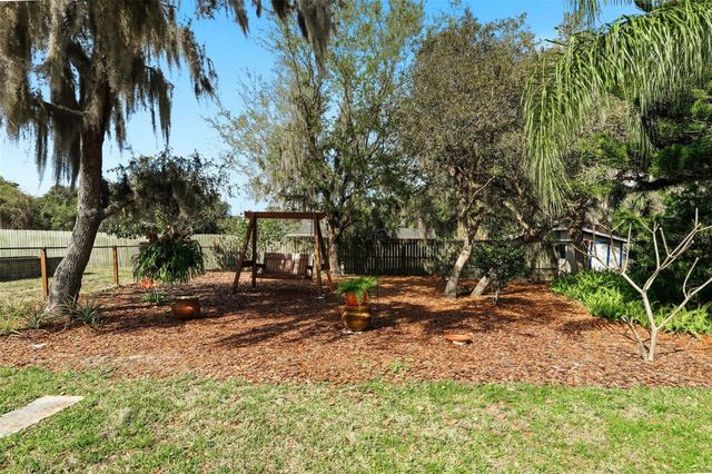 2430 HERON COURT, St Cloud, FL 34771