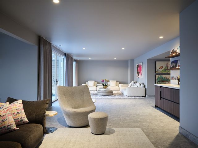 1129 S Wilder Place, West Des Moines, IA 50266