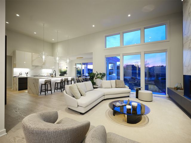 1129 S Wilder Place, West Des Moines, IA 50266