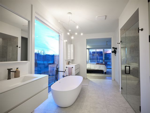 1129 S Wilder Place, West Des Moines, IA 50266