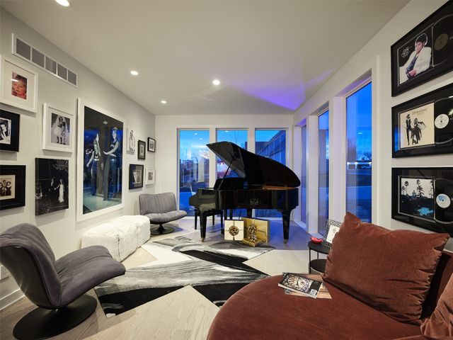 1129 S Wilder Place, West Des Moines, IA 50266