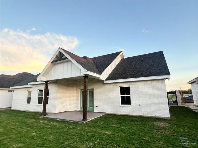 2713 E Bvlgari Drive, Edinburg, TX 78542
