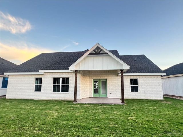 2713 E Bvlgari Drive, Edinburg, TX 78542