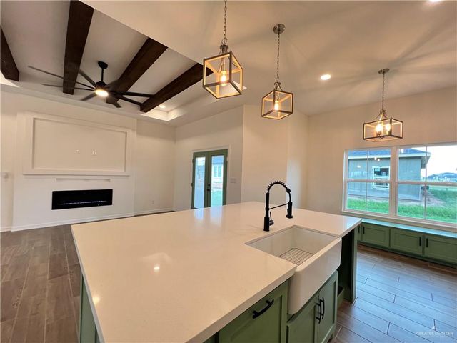 2713 E Bvlgari Drive, Edinburg, TX 78542