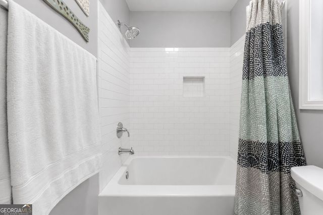 2590 Valient Drive, Cumming, GA 30041