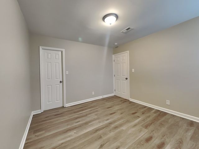 213 Walnut Crest Dr, Gallatin, TN 37066