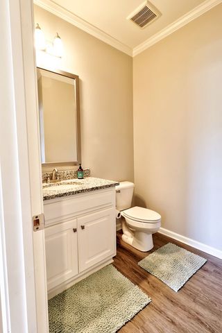 108 Asbury Park Dr, Dothan, AL 36301