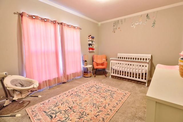 108 Asbury Park Dr, Dothan, AL 36301