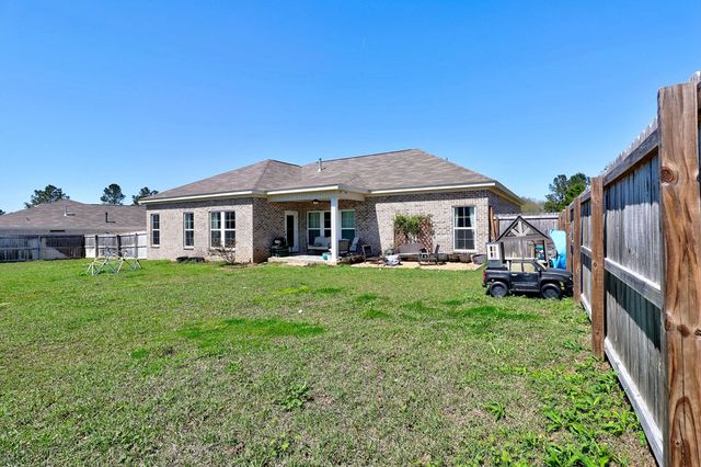 108 Asbury Park Dr, Dothan, AL 36301