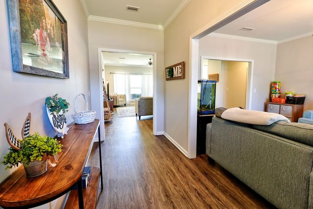 108 Asbury Park Dr, Dothan, AL 36301