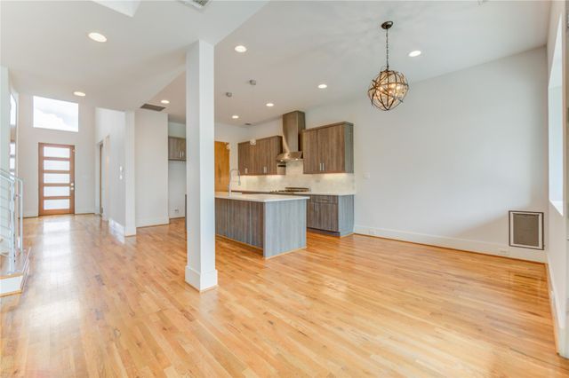 5119 Georgi Lane, Houston, TX 77092