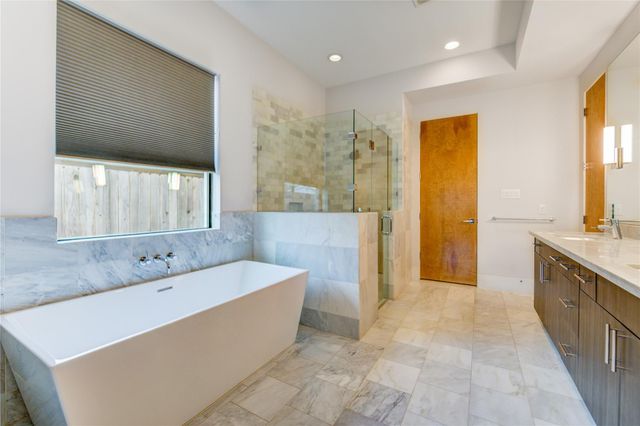 5119 Georgi Lane, Houston, TX 77092