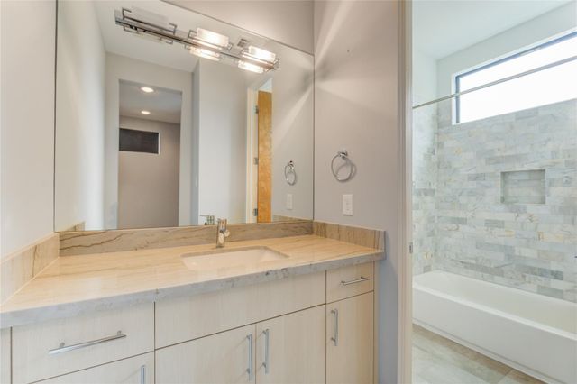 5119 Georgi Lane, Houston, TX 77092