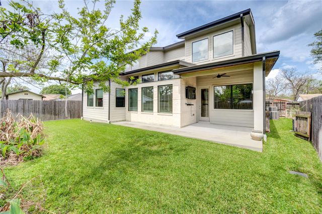 5119 Georgi Lane, Houston, TX 77092