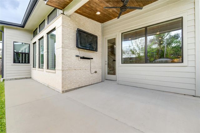 5119 Georgi Lane, Houston, TX 77092