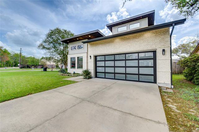 5119 Georgi Lane, Houston, TX 77092