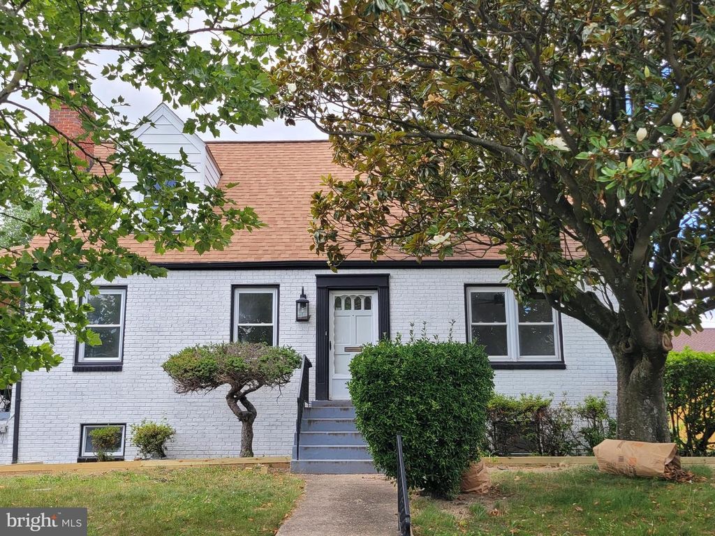 722 SHERIDAN ST, Hyattsville, MD 20783