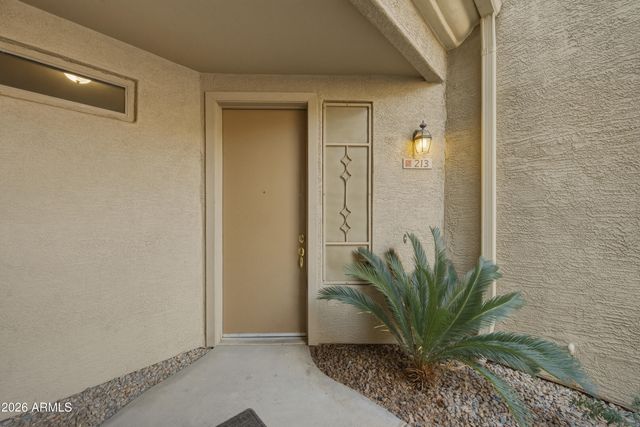 955 E KNOX Road 213, Chandler, AZ 85225