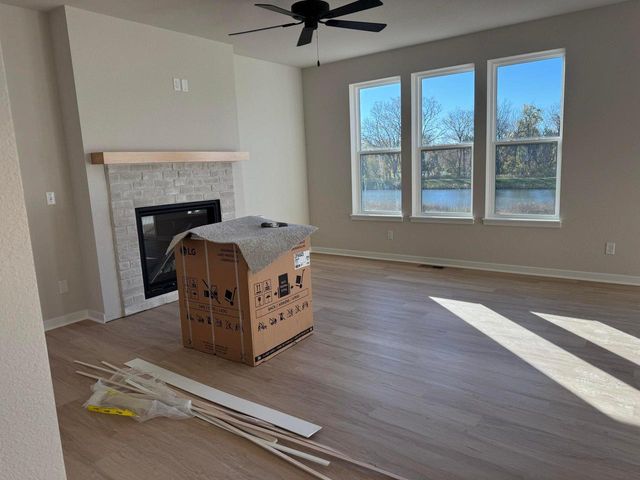 1072 5th AVENUE, Union Grove, WI 53182