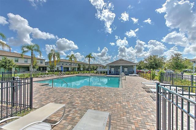 9622 PEMBROOKE PINES DRIVE, Sun City Center, FL 33573