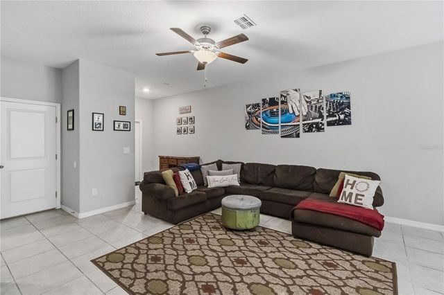 9622 PEMBROOKE PINES DRIVE, Sun City Center, FL 33573