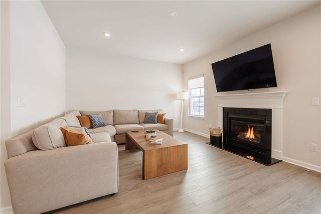 271 Longleaf Lane, Walworth, NY 14568