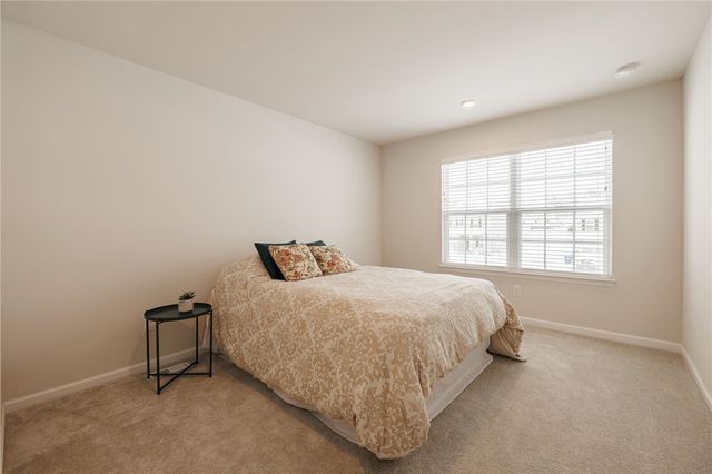 271 Longleaf Lane, Walworth, NY 14568