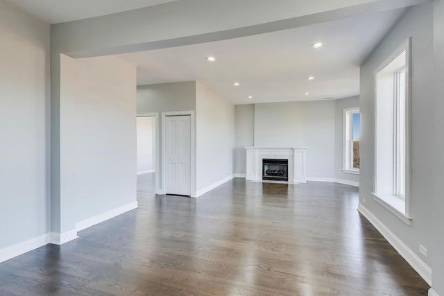 313 E 60th Street 4, Chicago, IL 60637